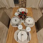First Wave Ap 4 Apartment *