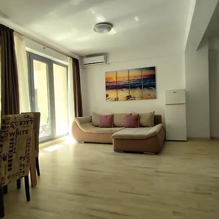 First Wave Ap 4 Appartement