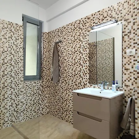 First Wave Ap 4 Apartament *